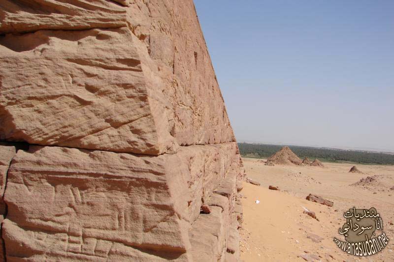 الاثار السودانيه